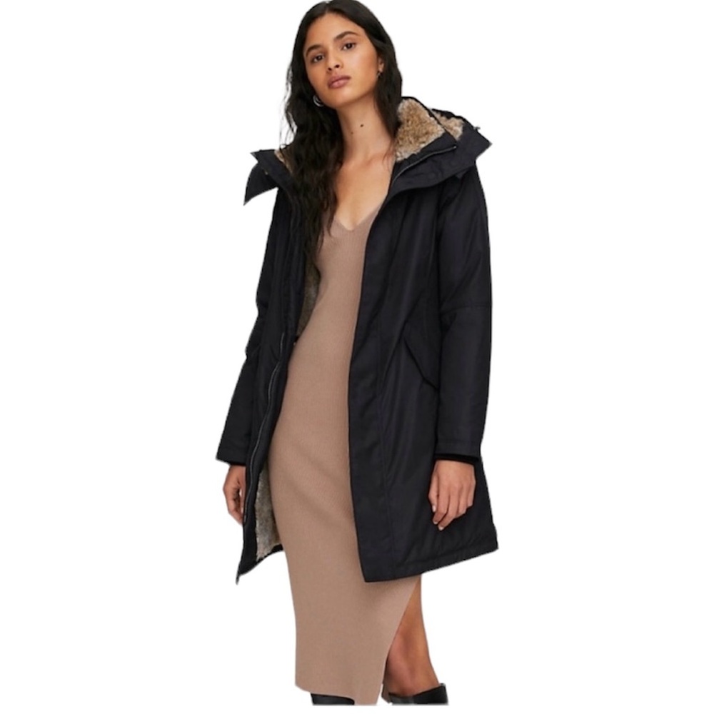 Aritzia Babaton Black Oskar Down Parka